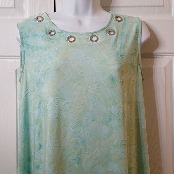 New Directions mint green yellowish blend sleeveless blouse Sz M NWOT - Picture 3 of 6